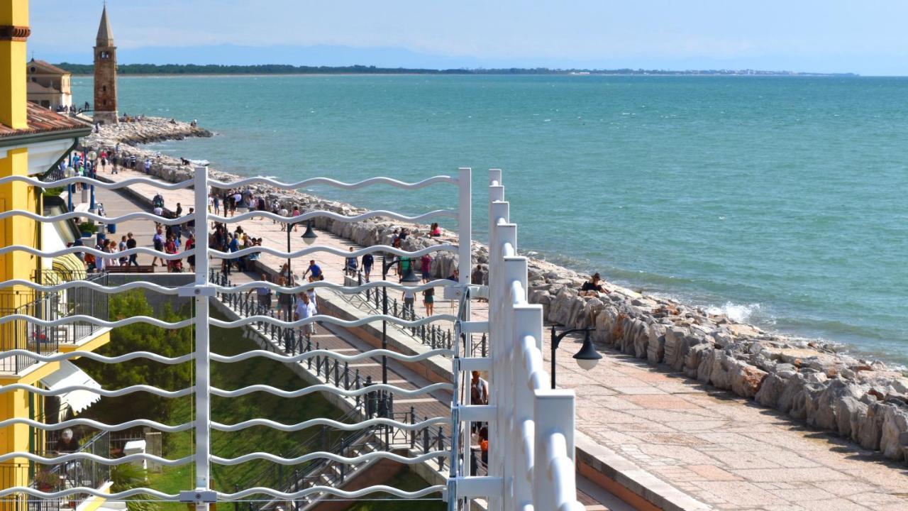Ca Dell'Angelo - Caorle Aparthotel Kültér fotó