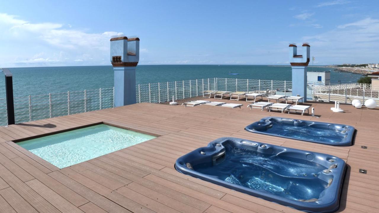 Ca Dell'Angelo - Caorle Aparthotel Kültér fotó